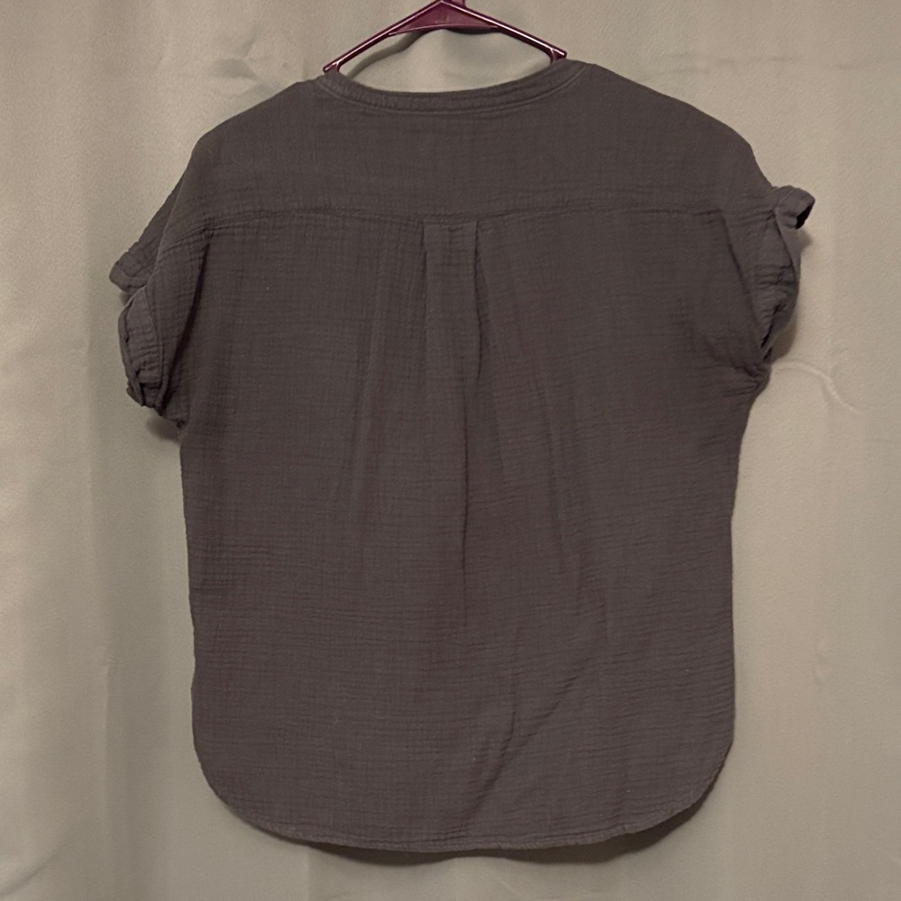 Faherty Charcoal Button-Up Blouse - image 6